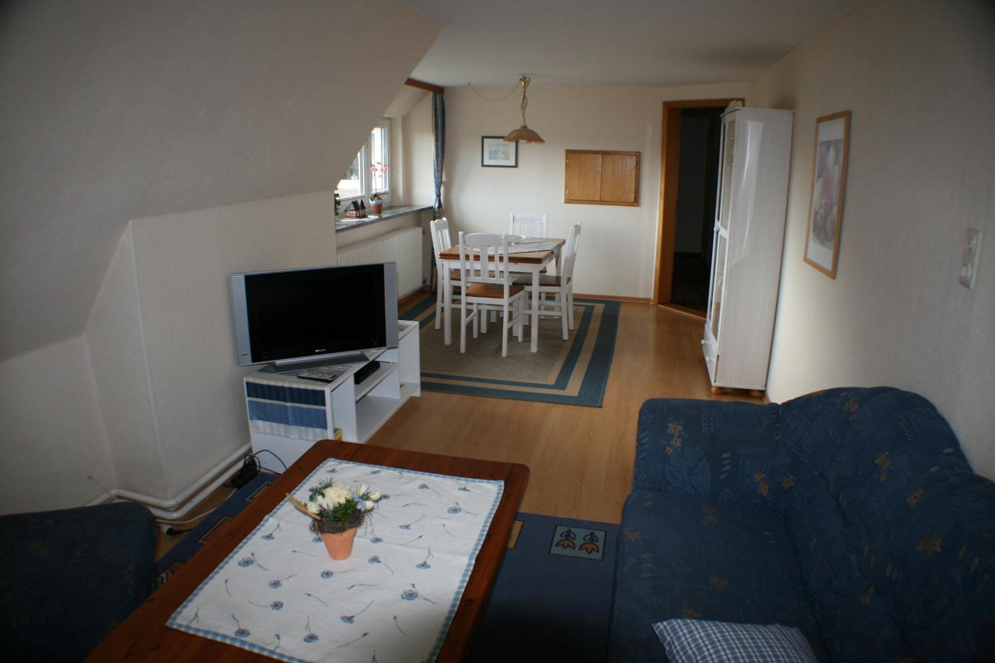Ferienwohnungen Im Hotel Garni Zur Post Utersum Номер фото